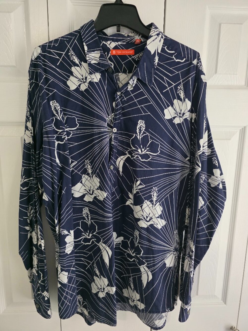 Tori Richard Men's Hawaiian Floral Button-Down Shirt – Size XL